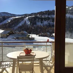  Appartement Chaleureux 3 Pièces 50m² Plein Sud Avec Grande Terrasse Au Pied Des Pistes à France